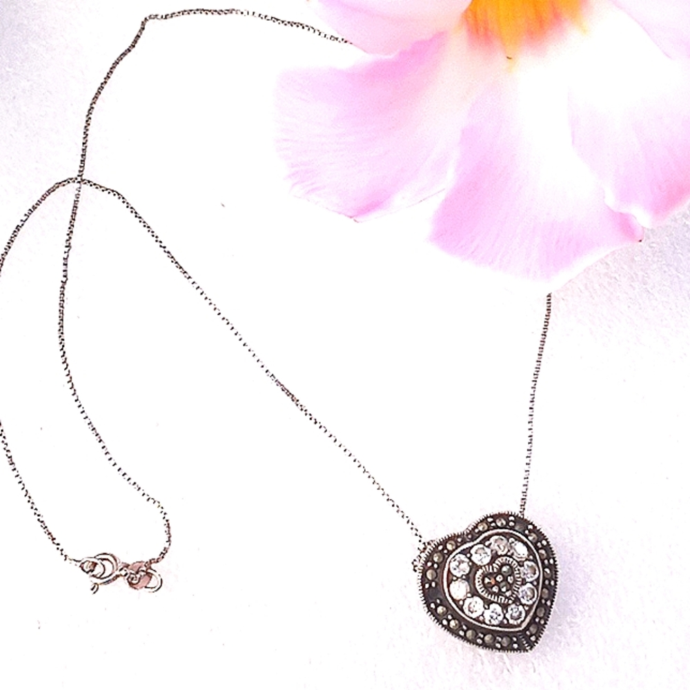 Vtg Marcasite Heart Necklace